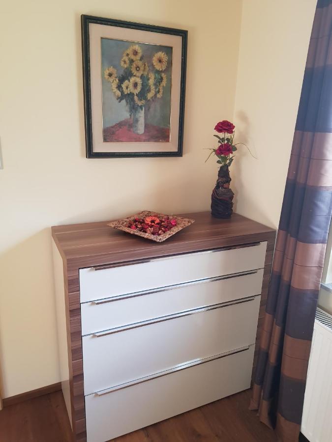 Ferienwohnung Stichauner Боденсдорф Стая снимка