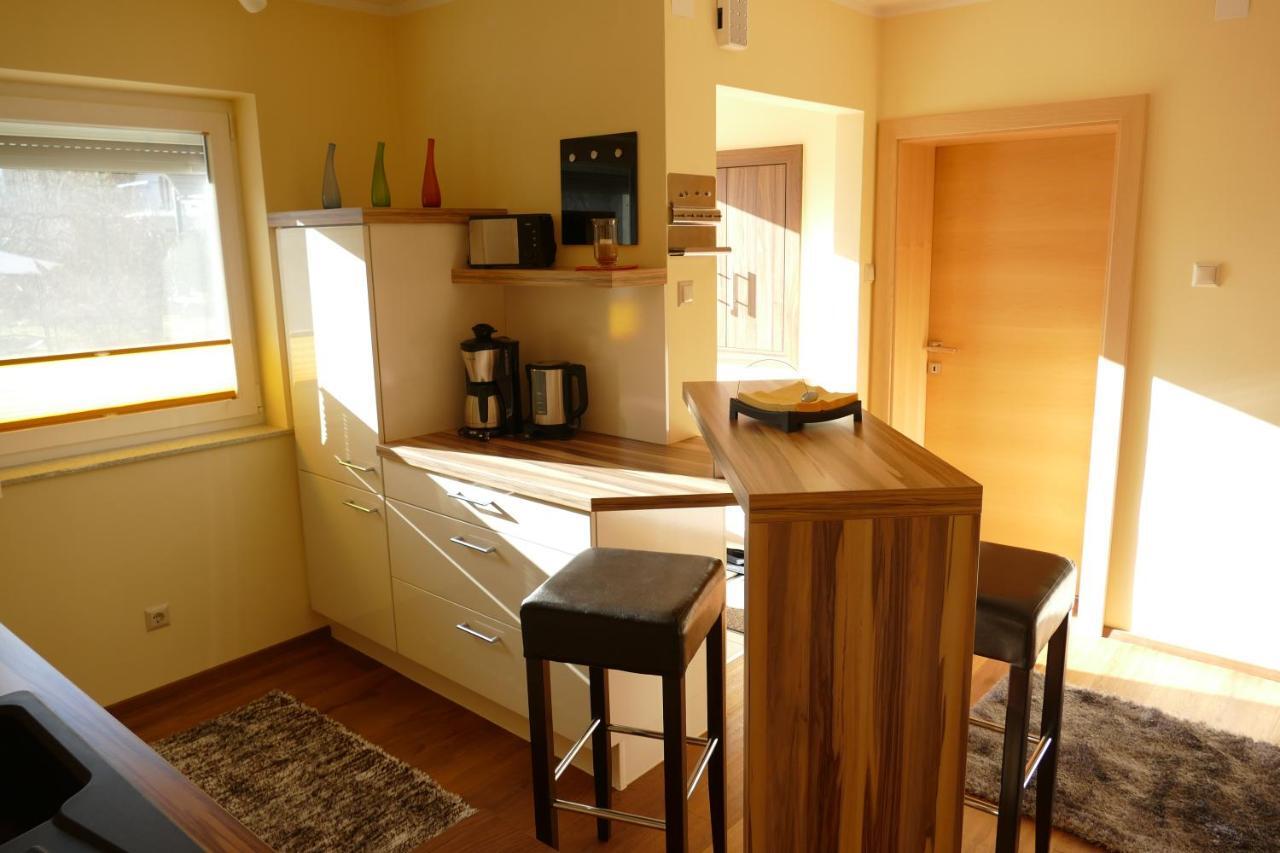 Ferienwohnung Stichauner Боденсдорф Стая снимка